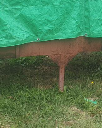 Contenitore metallico per cereali