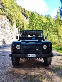 Land Rover Defender 2,5 Td5 Cat SW 6 posti