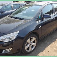 Ricambi Usati OPEL ASTRA (P10) 2013