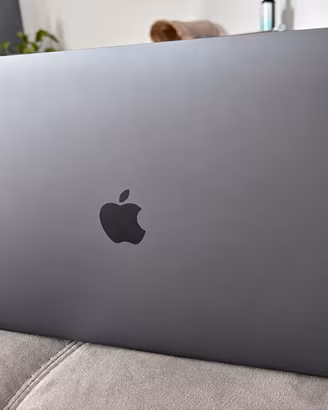 MacBook Air M1 8 GB RAM, SSD 256 GB