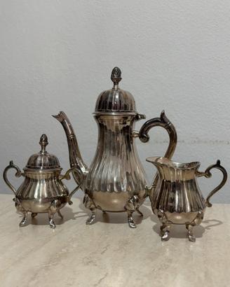 Servizio vintage da caffe e te argentato
