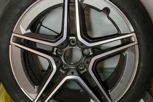 Cerchio originale Mercedes AMG da 18