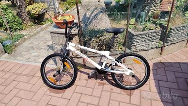 Bicicletta BMX Atala - con pedane ant e post