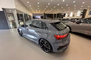 AUDI RS 3 SPB TFSI quattro S tronic