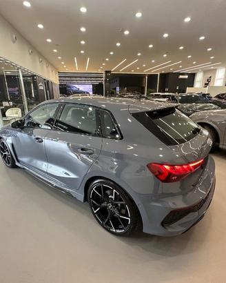 AUDI RS 3 SPB TFSI quattro S tronic