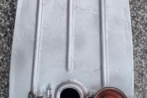 Serbatoio vespa 50 sportellino piccolo 