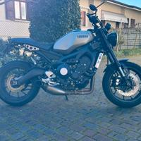 Yamaha xsr 900