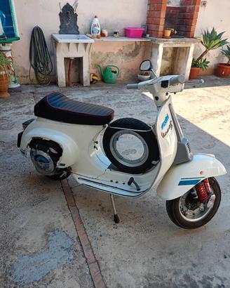 Vespa 50 Special