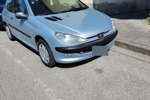 Peugeot 206 anno 2000