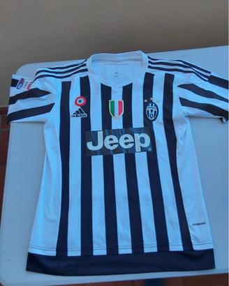Juventus FC (Maglia Home / Casa).