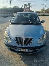 Lancia Ypsilon 1.2 60 cv