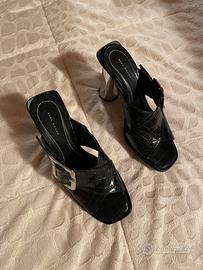 Ciabatte nere 38 Zara Woman con tacco specchiato