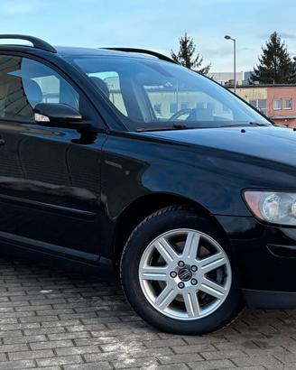 Volvo V50 Anno 2010 (Trifuel Benzina / GPL)