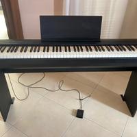 Pianoforte ROLAND FP 30 co piano di appoggio
