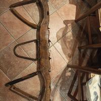 Giogo antico in legno – oggetto rurale vintage