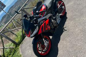 Aprilia Tuono factory 660