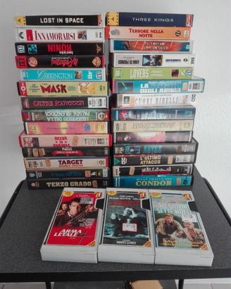 N.31 CASSETTE DI FILM VARI  PER TUTTI