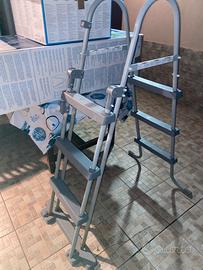 Scala piscina Bestway