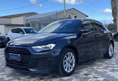Audi A1 Sportback 1.0 TFSI 110CV s-tronic 30