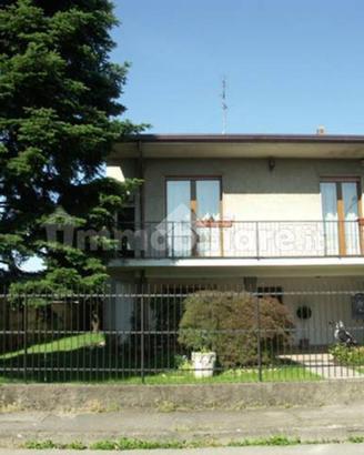 VILLA SINGOLA A VITTUONE