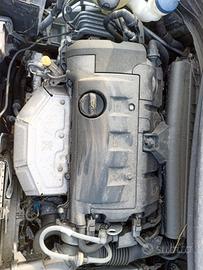 Motore e cambio Peugeot 207 1.4 cod. 8FS
