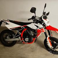 SWM SM 125