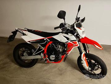 SWM SM 125