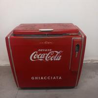 Ghiacciaia della coca cola originale 