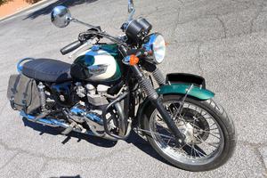 Triumph Bonneville T100 EFI