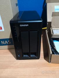 QNAP TS251+