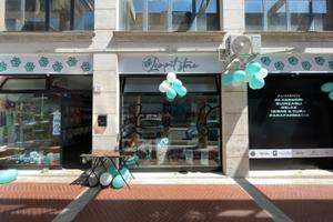 Negozio accessori mangimi animali Pet shop