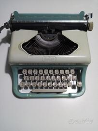 Macchina da scrivere