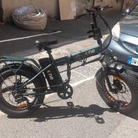Bici elettrica  the one urban adventure come nuova