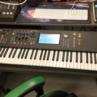 Yamaha ,Modx 6 plus 