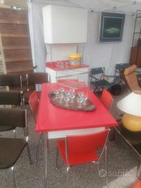 credenza tavolo sedie anni '60 