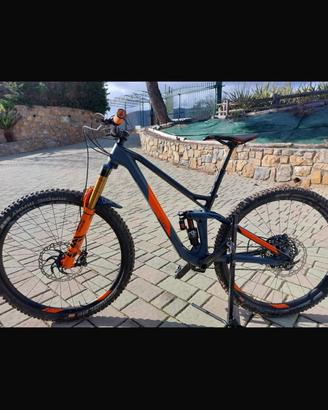 Bici cube stereo enduro