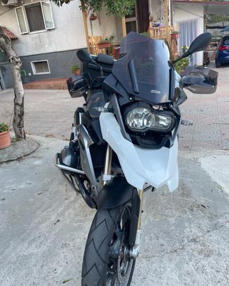 Gs 1200