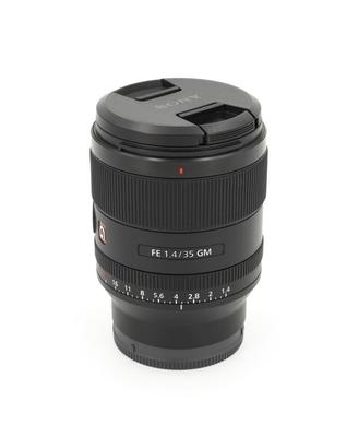 Sony FE 35mm f/1.4 GM