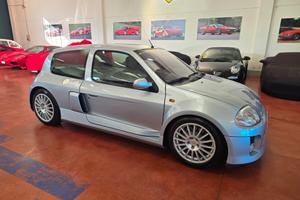 Renault Clio 3.0 V6 24V cat 3 porte Sport A.S.I.