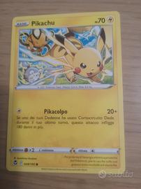 Pikachu carta pokemon 