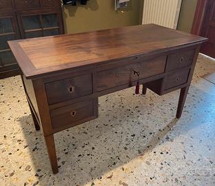 Scrivania Antica