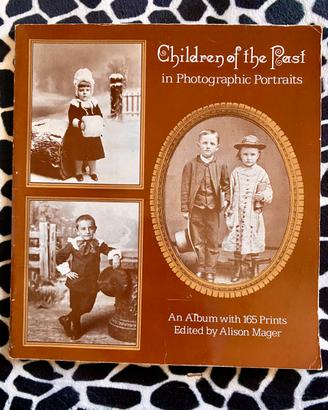 Libro Children of the Past - 165 Foto Epoca 1978