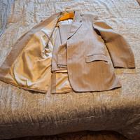 completo uomo beige a righe sottili scure