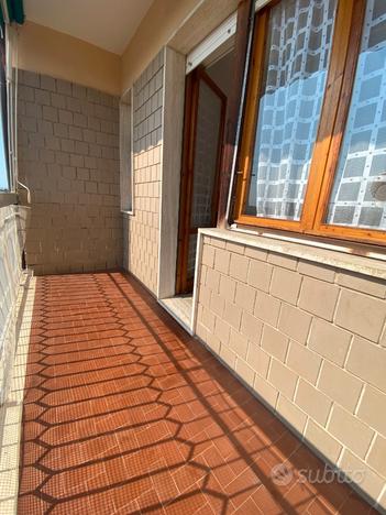 300 Mt. dal Mare Bilocale con Balcone