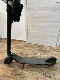 Monopattino elettrico NINEBOT SEGWAY ES2