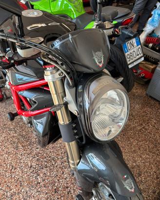 910 S BRUTALE
