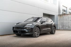 PORSCHE M ACAN 4 ELETTRICA CV 408
