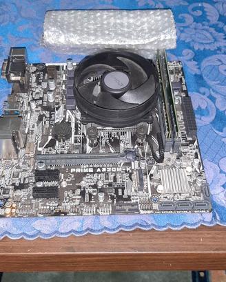 Scheda madre A 320 M -K Ryzen 5