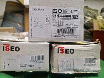 Maniglione Iseo , scrocchi laterali,maniglia inox 