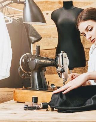 Lavoro come sarta-cucitrice